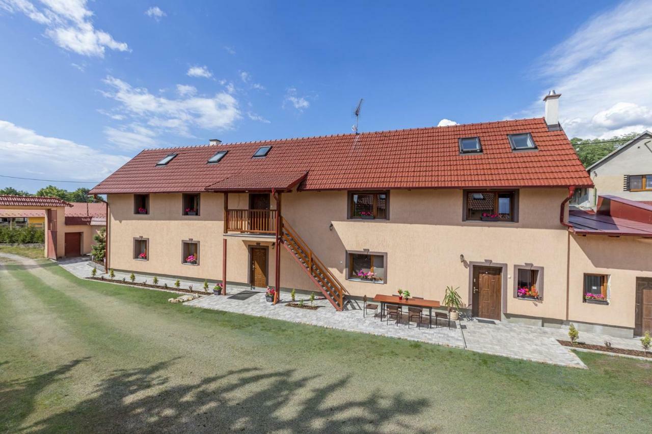 Apartmany Pod Ripem Roudnice nad Labem Exterior photo